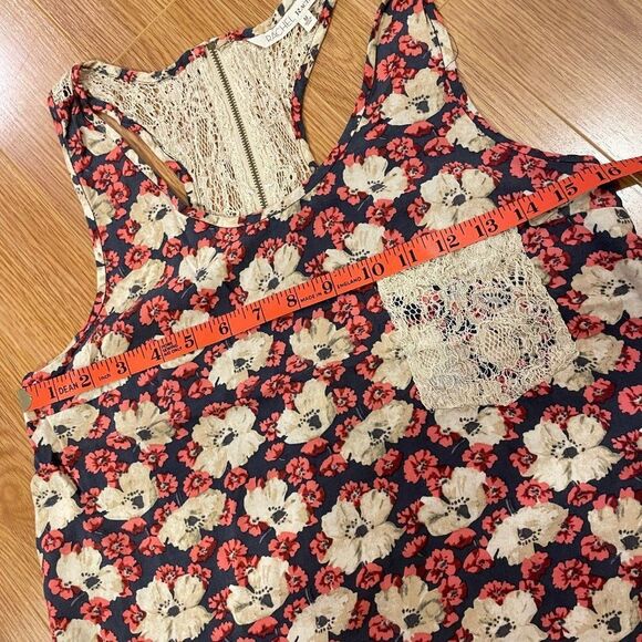 Rachel Roy Floral Lace Zipper Tank - M - Picture 9 of 13
